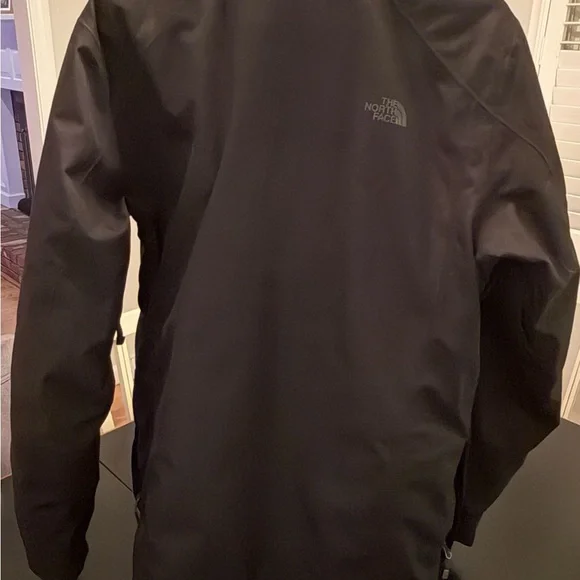 The North Face ski snowboard jacket - Picture 2 of 8